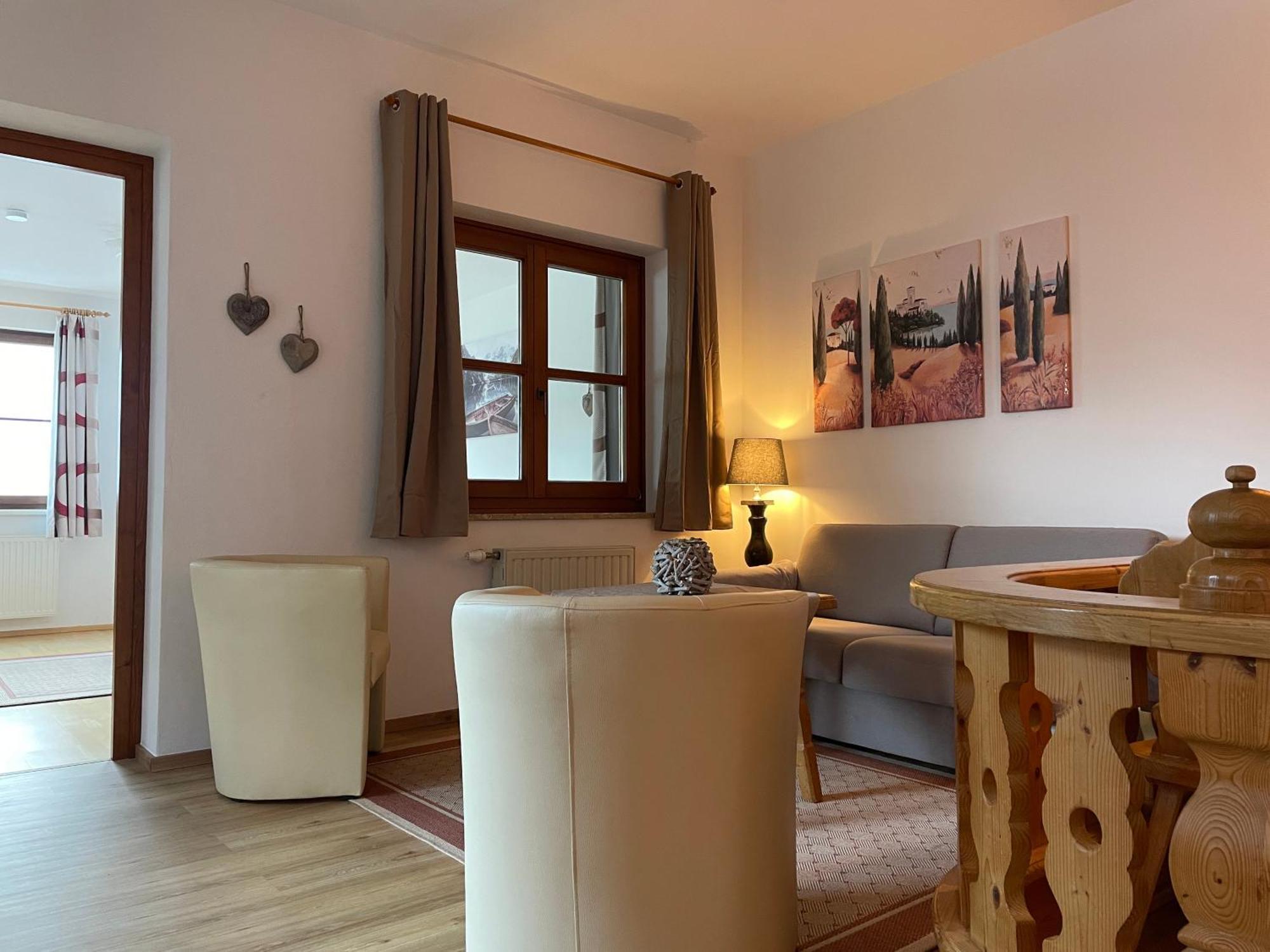 Appartements Diana Bad Kleinkirchheim Bilik gambar